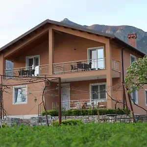  Appartement Koman_lakeview_apartments